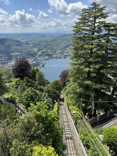 Funicolare Como-Brunate, Lago di Como